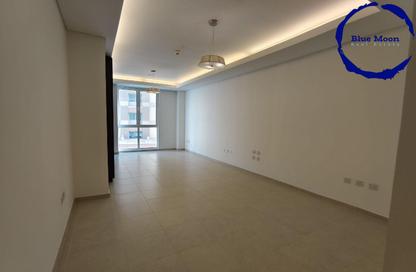 Apartment - 1 Bedroom - 2 Bathrooms for rent in Viva West - Viva Bahriyah - The Pearl Island - Doha