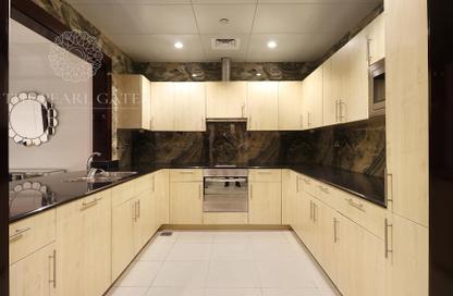 Apartment - 1 Bedroom - 2 Bathrooms for rent in East Porto Drive - Porto Arabia - The Pearl Island - Doha
