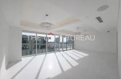 دوبلكس - 4 غرف نوم - 5 حمامات للبيع في كريستال ريزيدنس - جزيرة جيوان - جزيرة اللؤلؤة - الدوحة