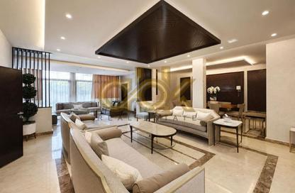 Villa - 6 - 6 for sale in Al Dafna - Al Dafna - Doha