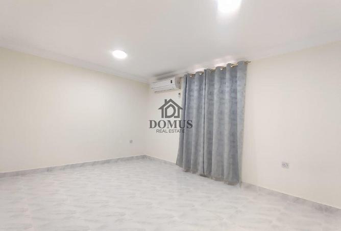 57253383 - Property Image 3