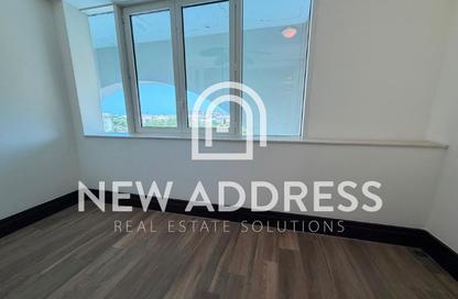 Apartment - Studio - 1 Bathroom for rent in Porto Arabia - The Pearl Island - Doha