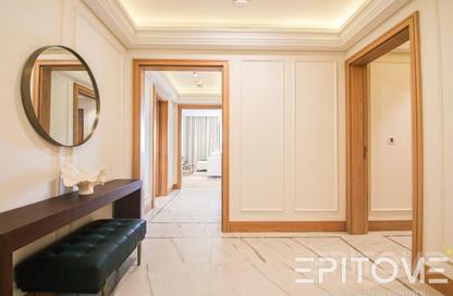 Apartment - 3 Bedrooms - 5 Bathrooms for sale in Porto Arabia - The Pearl Island - Doha