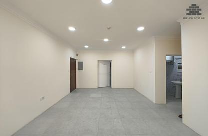 Apartment - 3 Bedrooms - 3 Bathrooms for rent in Muntazah 7 - Al Muntazah - Doha Apartment - 3 Bedrooms - 3 Bathrooms for rent in Muntazah 7 - Al Muntazah - Doha