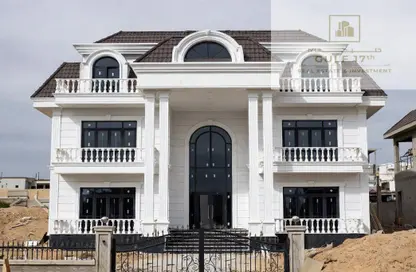 فيلا - 7 غرف نوم - 8 حمامات للبيع في إزغاوا - إزغاوا - الدوحة
