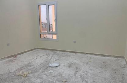 Villa - 6 Bedrooms - 6 Bathrooms for rent in Al Luqta - Al Luqta - Doha