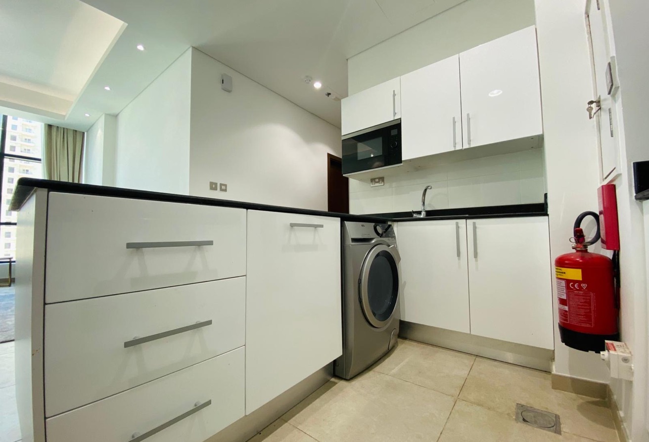 BEAUTIFUL 2 BEDROOM APARTMENT INCLUDING BILLS thumbnail 9