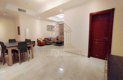 Apartment - 2 Bedrooms - 2 Bathrooms for rent in Anas Street - Fereej Bin Mahmoud North - Fereej Bin Mahmoud - Doha