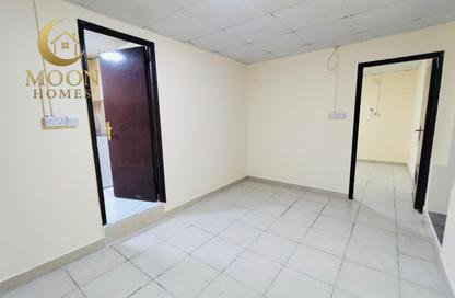 Apartment - 1 Bedroom - 1 Bathroom for rent in Barzan Compound - New Salata - Salata - Doha