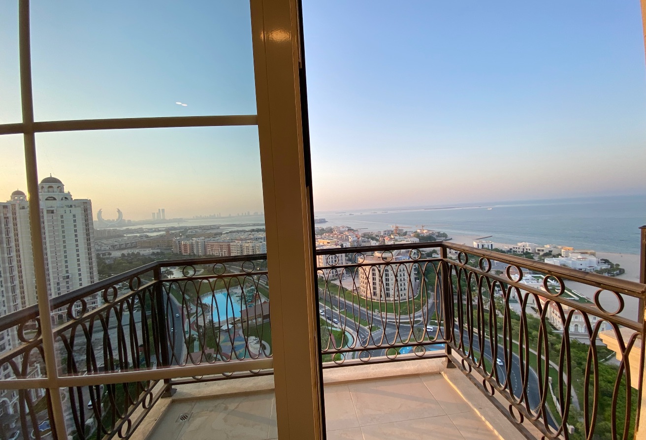Sea View 1BHK | Fully Furnished | Balcony thumbnail 18