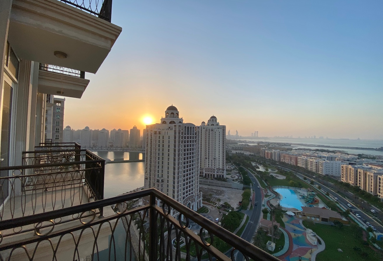 Sea View 1BHK | Fully Furnished | Balcony thumbnail 19