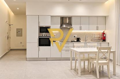 Hotel Apartments - 1 - 1 for rent in Al Jassim Tower - C-Ring Road - Al Sadd - Doha
