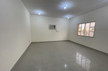 Apartment - 2 Bedrooms - 2 Bathrooms for rent in Muntazah 7 - Al Muntazah - Doha