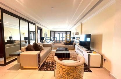 Apartment - 1 Bedroom - 2 Bathrooms for rent in Tower 24 - Porto Arabia - The Pearl Island - Doha