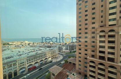 Apartment - 1 Bedroom - 2 Bathrooms for rent in Tower 24 - Porto Arabia - The Pearl Island - Doha