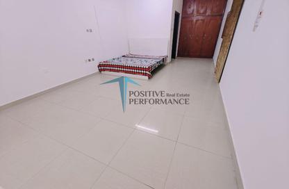 شقة - 1 للإيجار في الدفنة - الدفينة - الدوحة شقة - 1 للإيجار في الدفنة - الدفينة - الدوحة