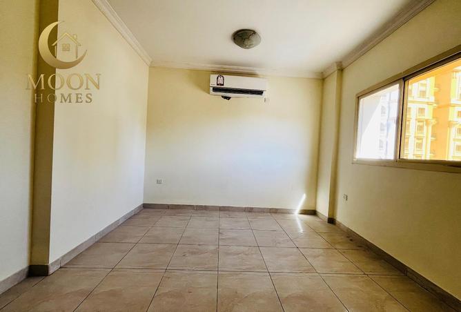 53189028 - Property Image 3