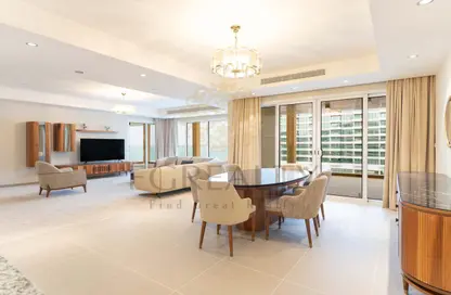 Apartment - 2 Bedrooms - 2 Bathrooms for sale in Downtown - Qatar Entertainment City - Lusail