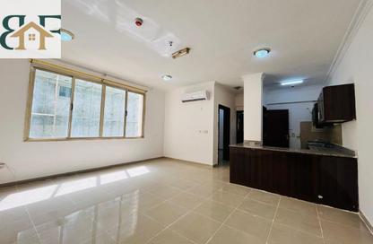 Apartment - 1 Bedroom - 1 Bathroom for rent in Umm Ghwailina Comm - Umm Ghuwalina - Umm Ghuwailina - Doha