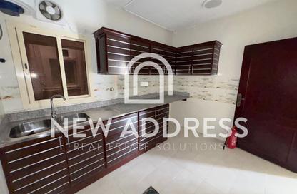 Apartment - 3 Bedrooms - 2 Bathrooms for rent in Al Muntazah - Doha