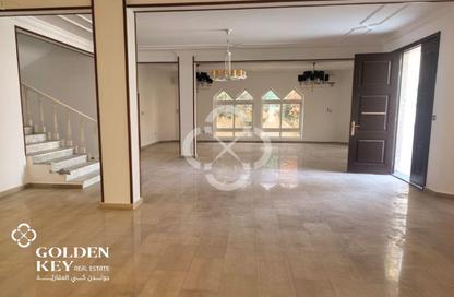 Apartment - 4 - 6 for rent in Al Dafna - Al Dafna - Doha