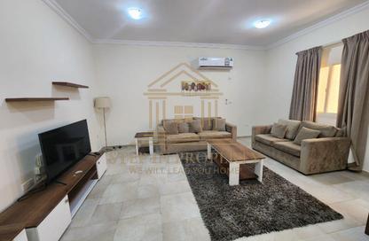 Apartment - 2 Bedrooms - 2 Bathrooms for rent in Al Nasr Street - Al Nasr - Doha