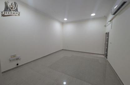 Apartment - 2 Bedrooms - 2 Bathrooms for rent in Tameer Residence West - Al Rayyan Road - Al Sadd - Doha Apartment - 2 Bedrooms - 2 Bathrooms for rent in Tameer Residence West - Al Rayyan Road - Al Sadd - Doha