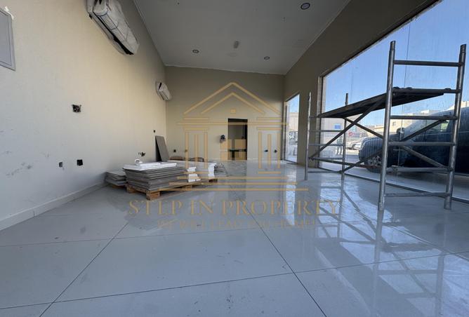 1006870 - Property Image 2