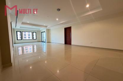 Apartment - 1 - 2 for rent in East Porto Drive - Porto Arabia - The Pearl Island - Doha Apartment - 1 - 2 for rent in East Porto Drive - Porto Arabia - The Pearl Island - Doha