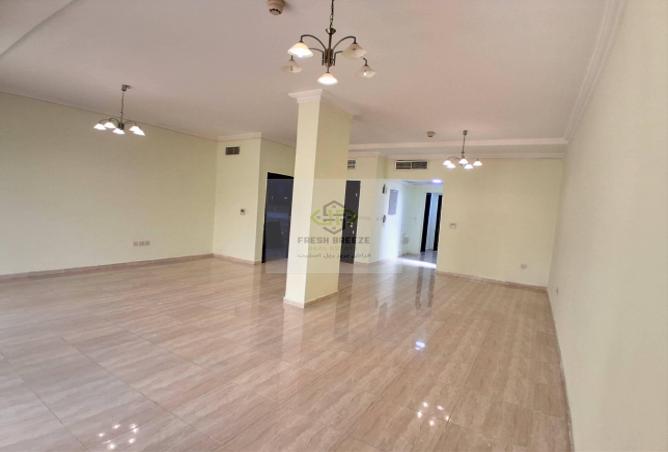 56618148 - Property Image 3