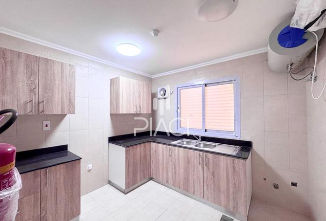 1003305 - Property Image 2