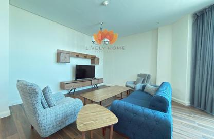 Apartment - 2 Bedrooms - 4 Bathrooms for rent in Floresta Gardens - Floresta Gardens - The Pearl Island - Doha