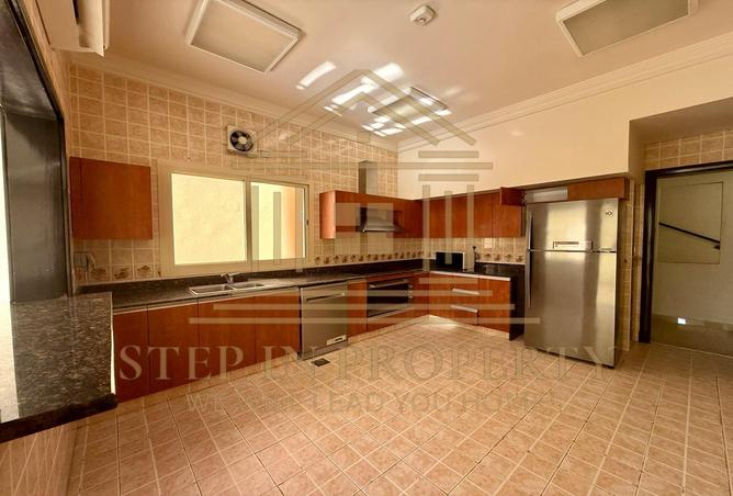 978101 - Property Image 3