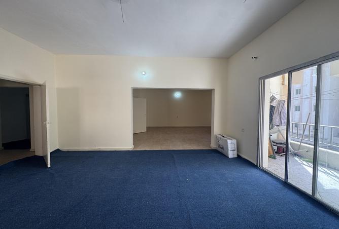 1027801 - Property Image 2