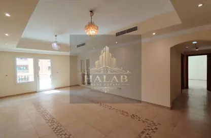 Apartment - 2 Bedrooms - 3 Bathrooms for rent in East Porto Drive - Porto Arabia - The Pearl Island - Doha