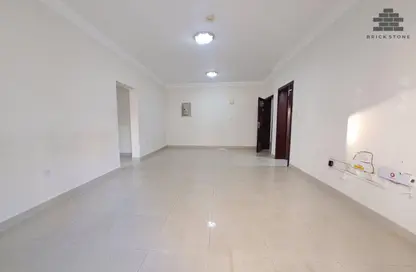 شقة - 2 غرف نوم - 2 حمامات للايجار في منتزه 19 - المنتزه - الدوحة