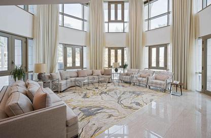 Townhouse - 4 Bedrooms - 4 Bathrooms for sale in The St. Regis Marsa Arabia Island - Marsa Arabia - The Pearl Island - Doha