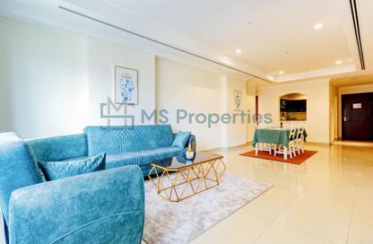 Apartment - 1 Bedroom - 2 Bathrooms for sale in East Porto Drive - Porto Arabia - The Pearl Island - Doha Apartment - 1 Bedroom - 2 Bathrooms for sale in East Porto Drive - Porto Arabia - The Pearl Island - Doha