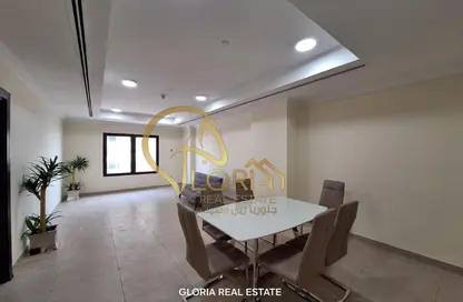 Apartment - 1 Bedroom - 2 Bathrooms for rent in East Porto Drive - Porto Arabia - The Pearl Island - Doha