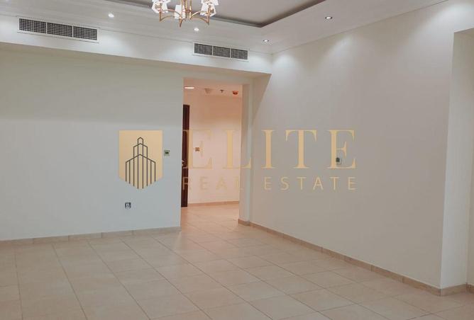 1003337 - Property Image 3