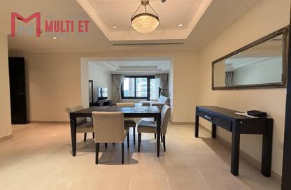Apartment - 1 Bedroom - 2 Bathrooms for rent in West Porto Drive - Porto Arabia - The Pearl Island - Doha