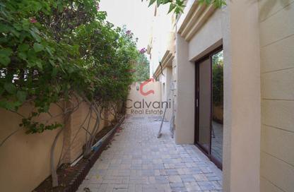 مجمع سكني - 4 غرف نوم - 5 حمامات للايجار في شارع  بو هامو - أبو هامور - الدوحة