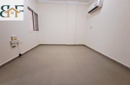 Apartment - 2 Bedrooms - 2 Bathrooms for rent in Umm Ghwailina Comm - Umm Ghuwalina - Umm Ghuwailina - Doha Apartment - 2 Bedrooms - 2 Bathrooms for rent in Umm Ghwailina Comm - Umm Ghuwalina - Umm Ghuwailina - Doha