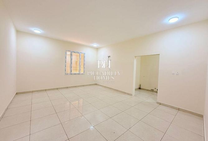 52961786 - Property Image 2