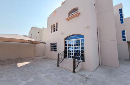 Villa - 5 Bedrooms - 5 Bathrooms for rent in Al Maamoura - Al Maamoura - Doha