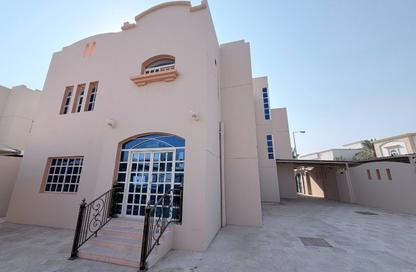 Villa - 5 Bedrooms - 5 Bathrooms for rent in Al Maamoura - Al Maamoura - Doha