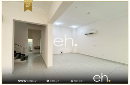 Villa - 6 Bedrooms - 4 Bathrooms for rent in Al Kheesa - Al Kheesa - Umm Salal Mohammed