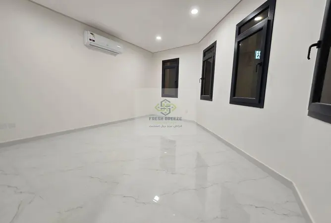 62577967 - Property Image 2