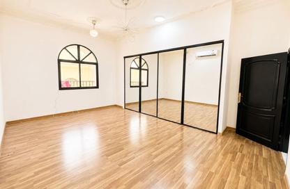 Apartment - 1 - 1 for rent in Salwa Road - Al Aziziyah - Doha Apartment - 1 - 1 for rent in Salwa Road - Al Aziziyah - Doha