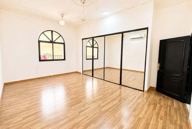 61673258 - Property Main Image